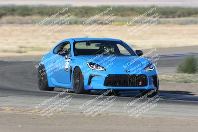 media/Sep-15-2024-Speed Ventures (Sun) [[7a54f7ed2f]]/86 Group/Session 1 (Outside Grapevine)/